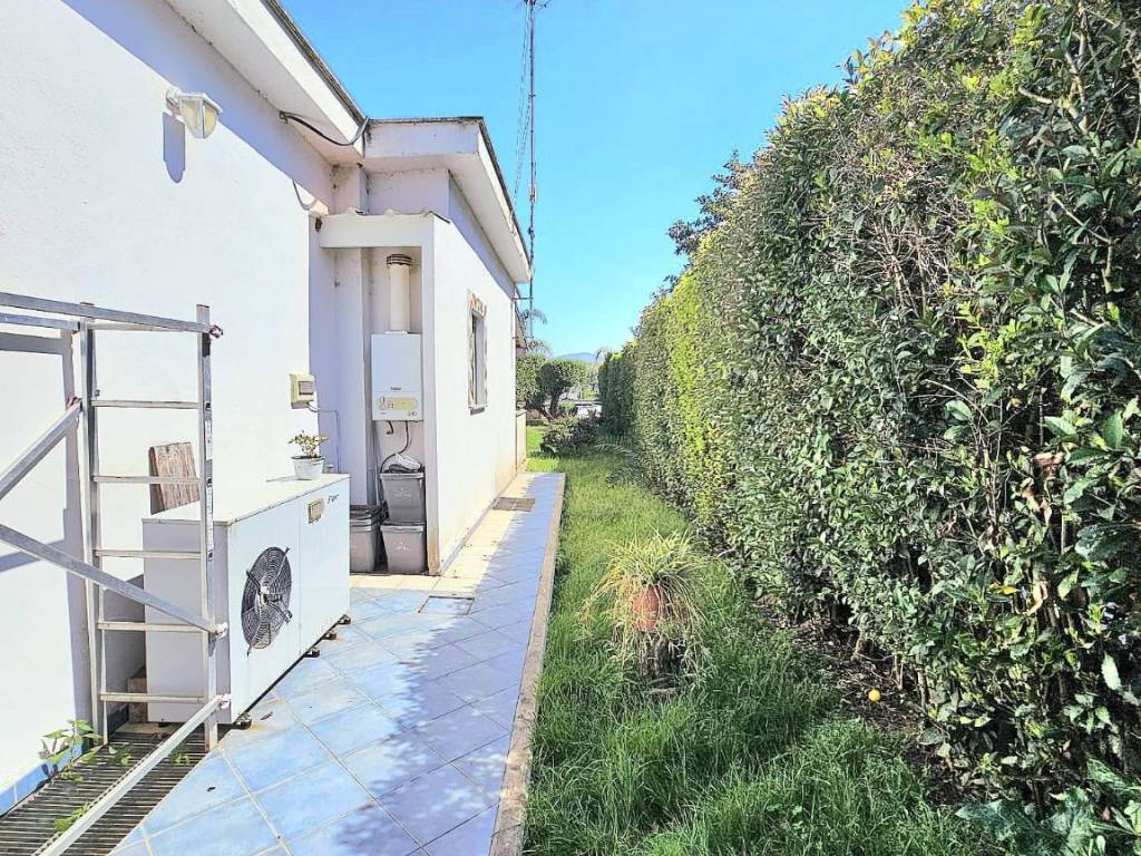 Villa a Terracina in Via delle Volte, 3 - Foto 5