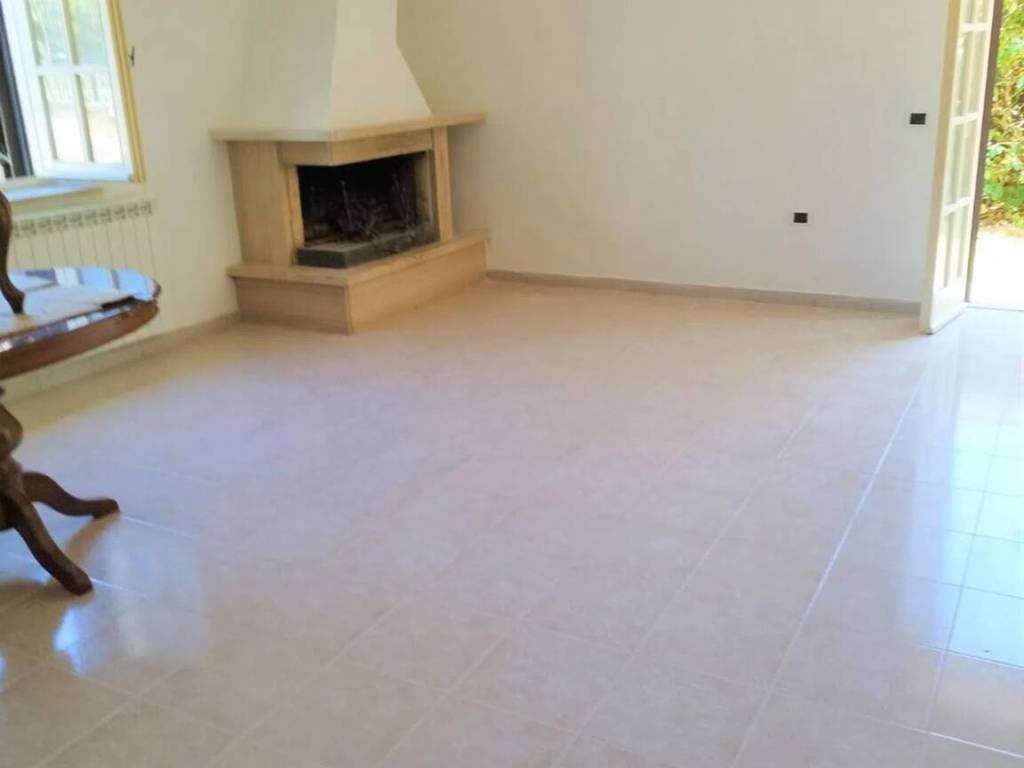 Villa a Avezzano in Via Caruscino, 30 - Foto 3