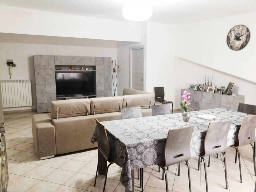 Appartamento a Avezzano in Via Dei Gladioli No Number - Foto 5