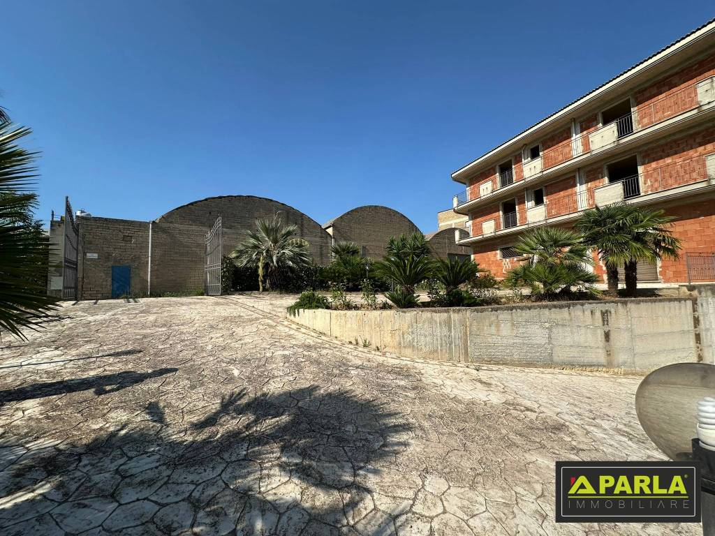 Palazzo / stabile a Canicattì in Via Eugenio Montale - Foto 3