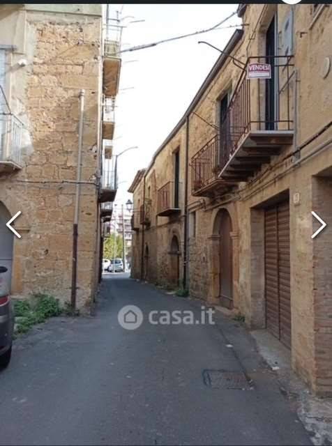 Palazzo / stabile a Piazza armerina in via capizzi, 41 - Foto 2