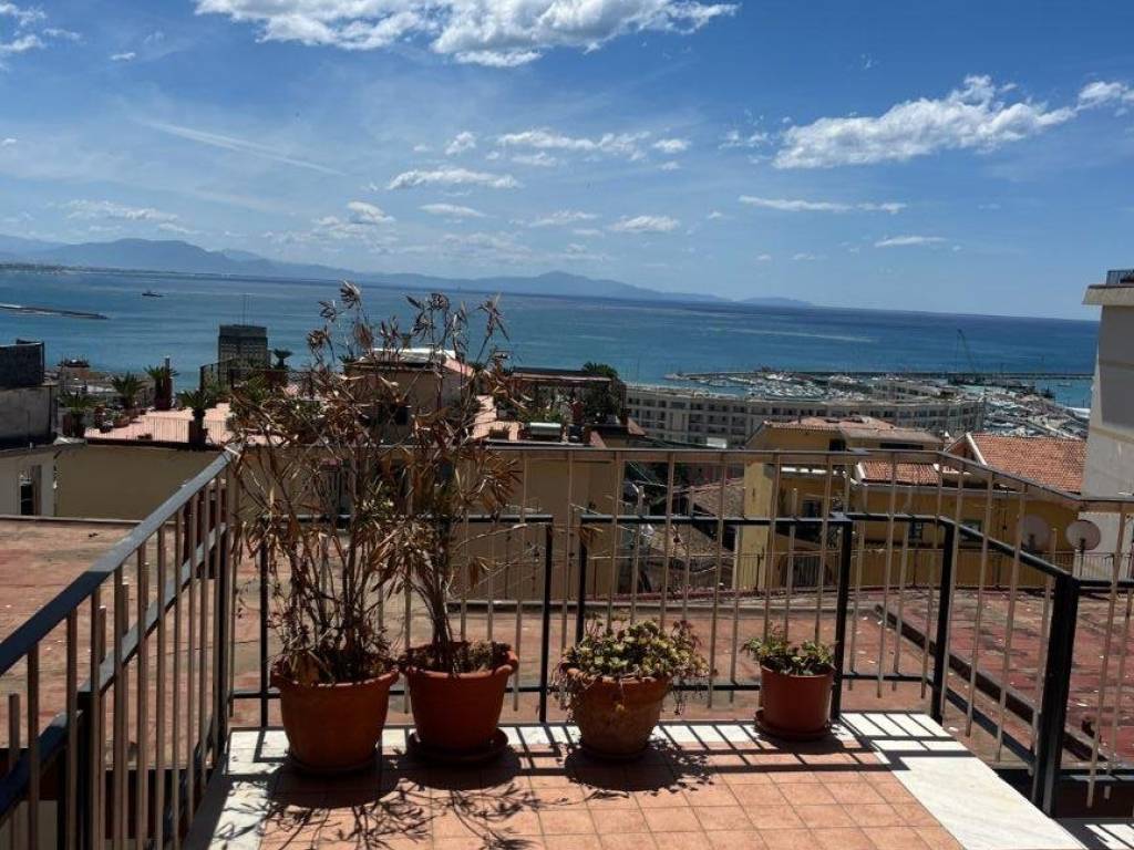 Appartamento a Salerno in Via Antonio Spinosa, 12 - Foto 4