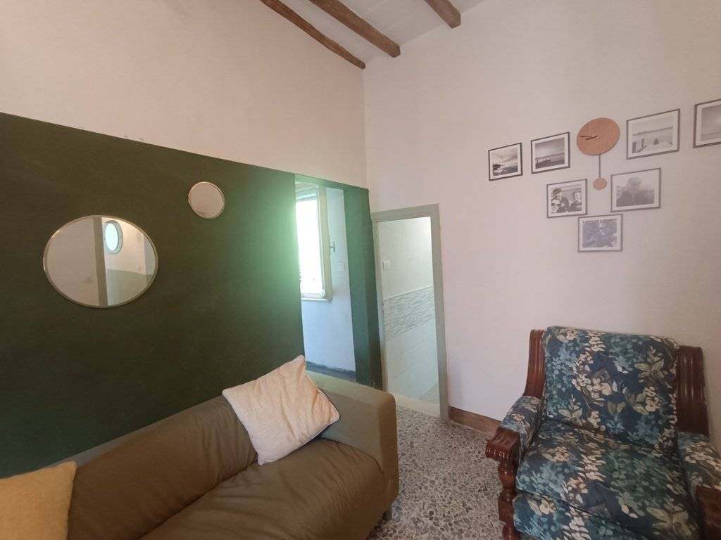 Casa indipendente a Castiglione del lago in Frazione Gioiella - Foto 3