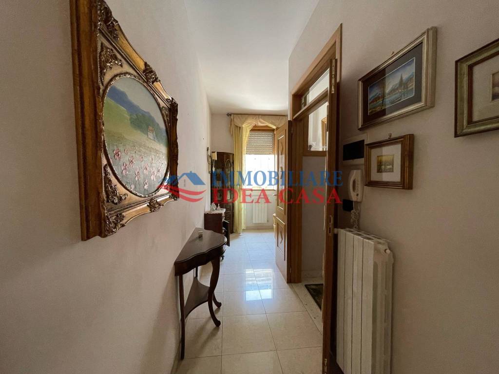 Appartamento a Francavilla fontana in Via dell'Elmo - Foto 4