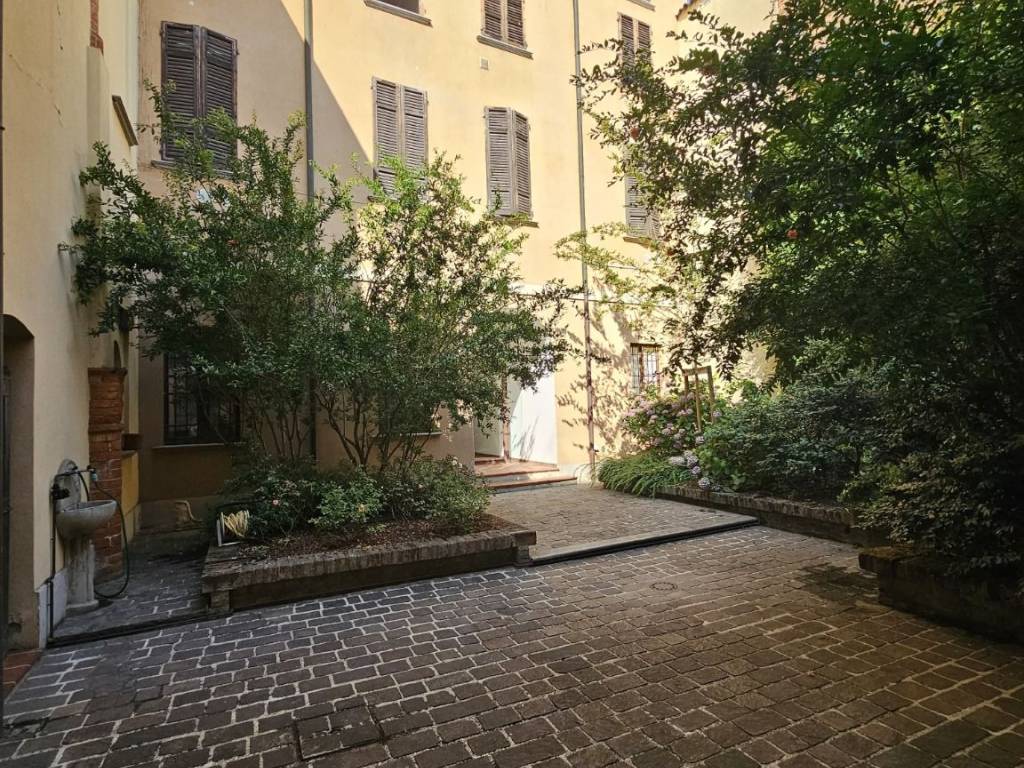 Appartamento a Cremona in Via Ferrante Aporti - Foto 2