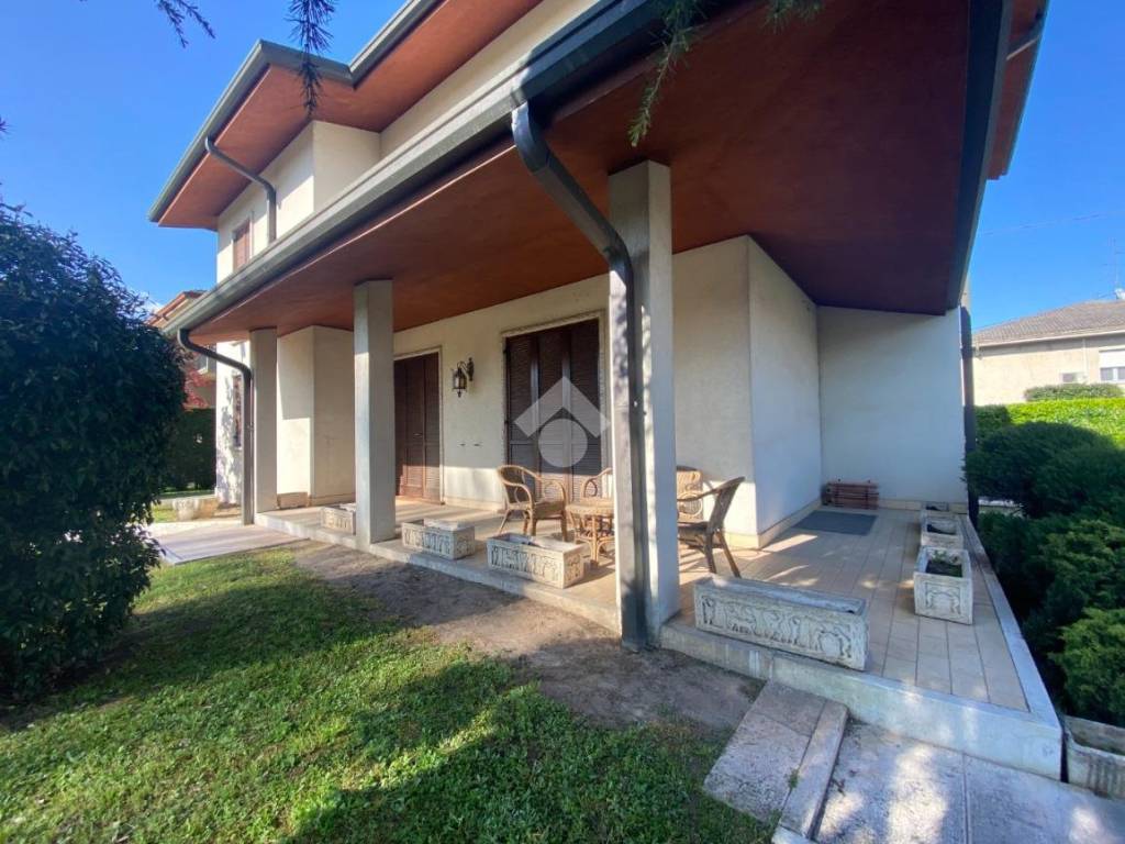 Villa a Isola della scala - Foto 3