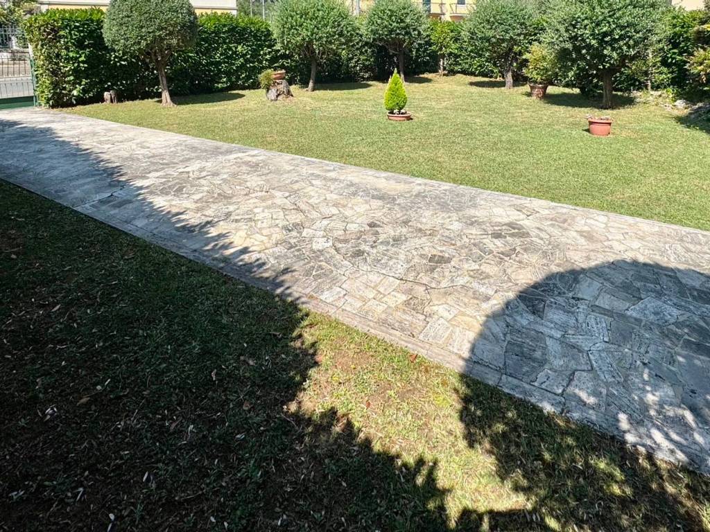 Appartamento a Montevarchi in Via Pietro Mascagni - Foto 2