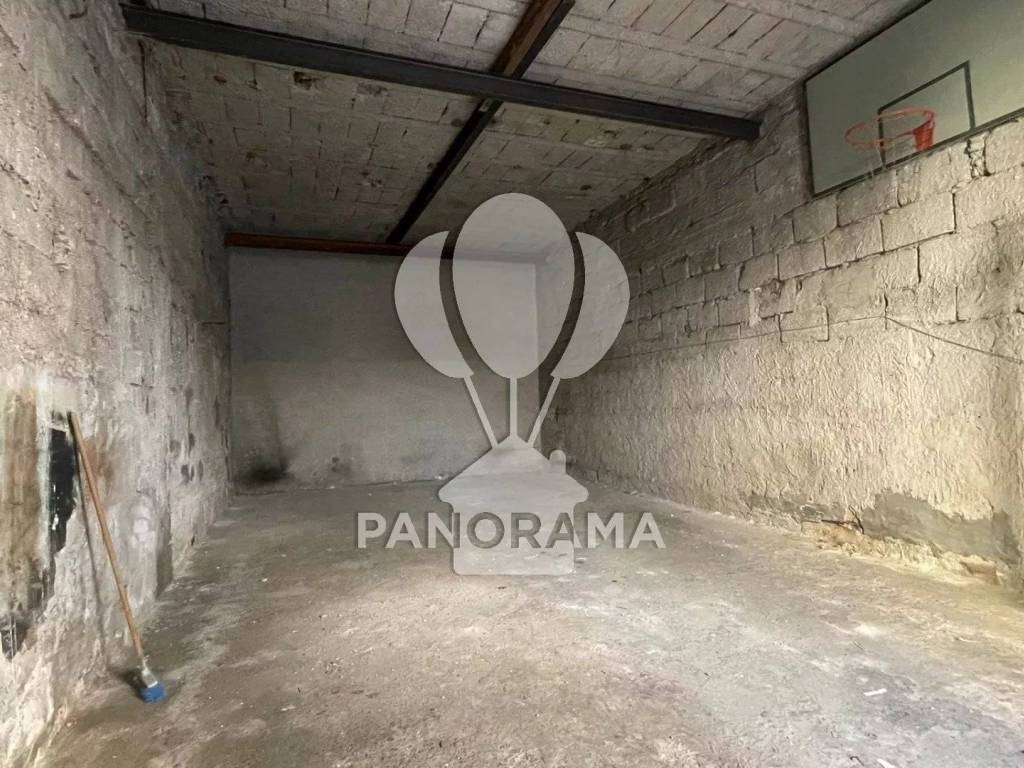 Box / garage a Balestrate in Via Pompeo Vannucci - Foto 4