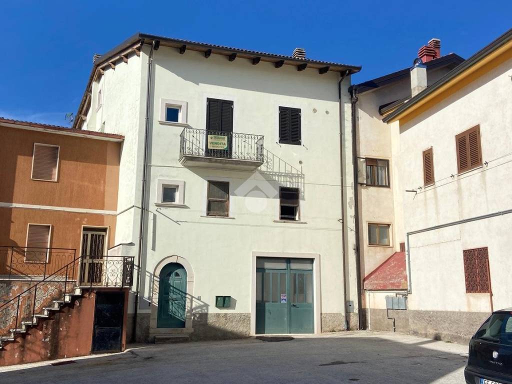 Appartamento a Castel di sangro in appartamento Via Santa Lucia, 1 - Foto 3