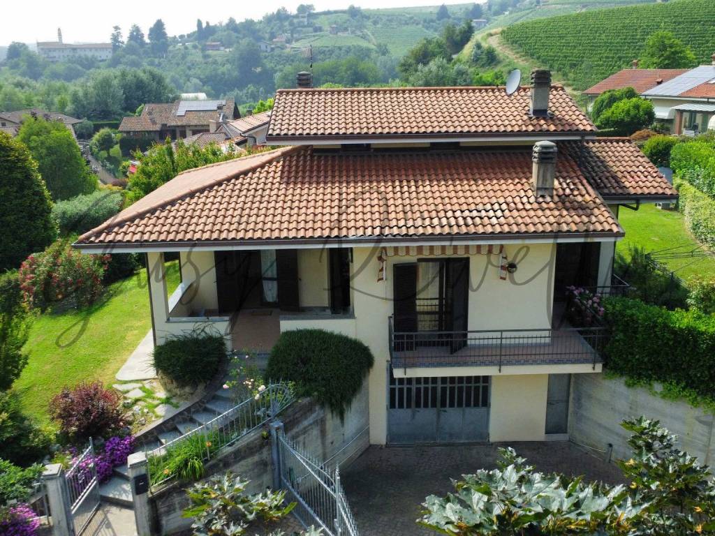 Villa a Canale in Via Mompissano, 17 - Foto 2