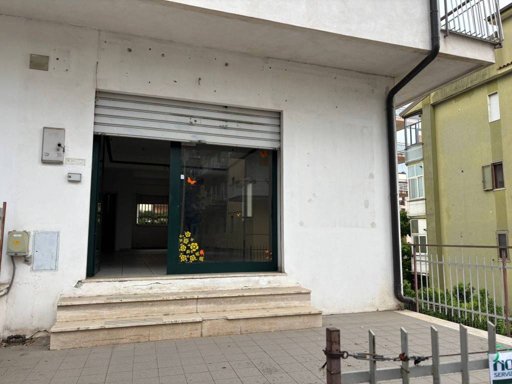 Immobile a Lamezia terme in Viale dei Mille - Foto 2