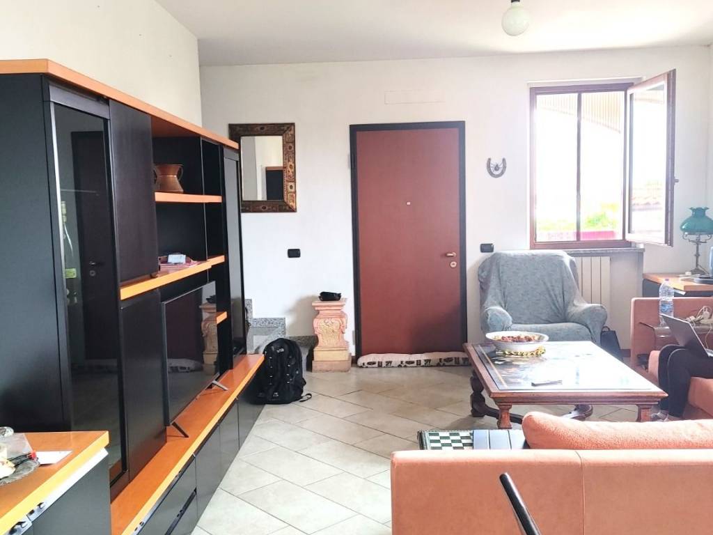 Villetta a schiera a Vellezzo bellini in Via Aldo Moro, 37 - Foto 4