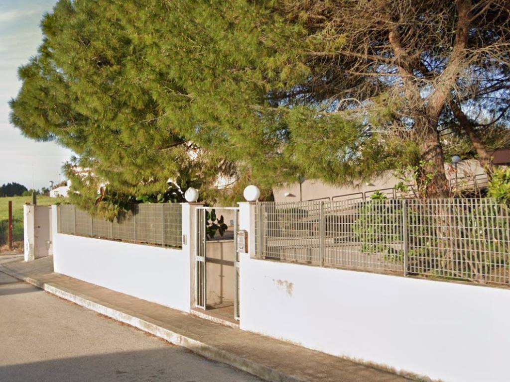 Palazzo / stabile a Taranto in Via Azalee, 1 - Foto 4