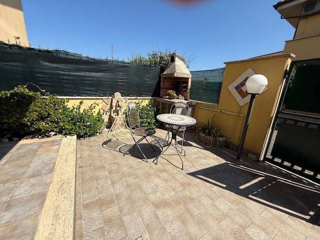 Villa a Sabaudia in Via Rubicone - Foto 4