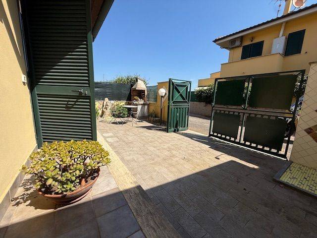 Villa a Sabaudia in Via Rubicone - Foto 5