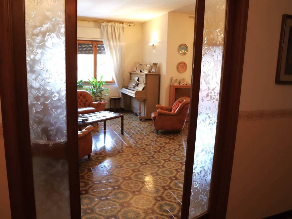 Appartamento a Maddaloni in Via Caudina, 177 - Foto 3