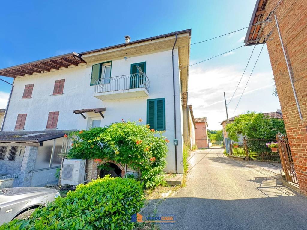 Villa a Costigliole d'asti in Strada Traniera - Foto 2