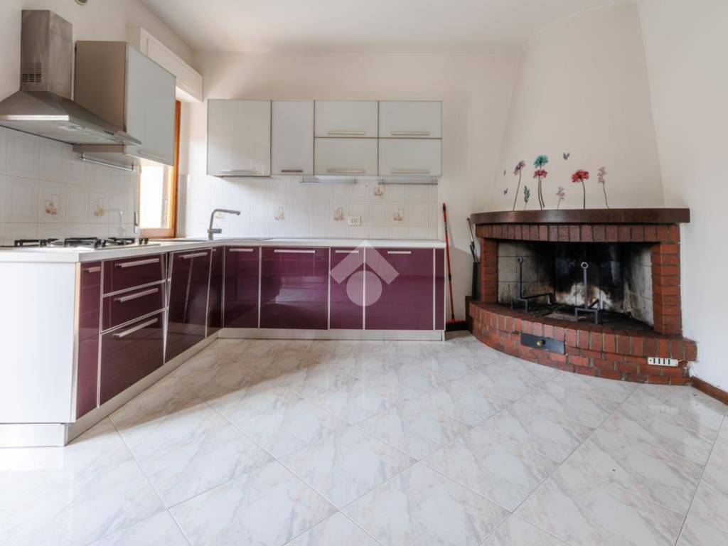 Appartamento a Città di castello in Via Marietta Alboni, 20 - Foto 2