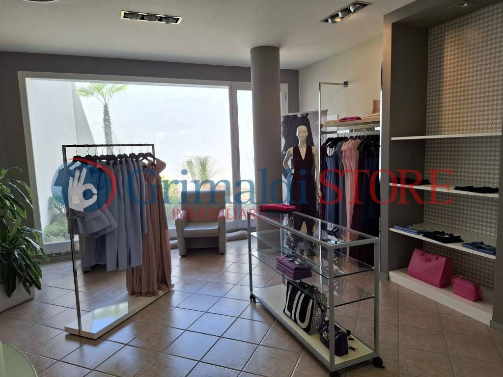 Immobile a Campi salentina in Via Pacinotti, 19 - Foto 4