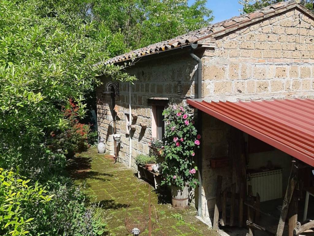Rustico / casale a Sorano in Strada Provinciale Acquapendente - Foto 2