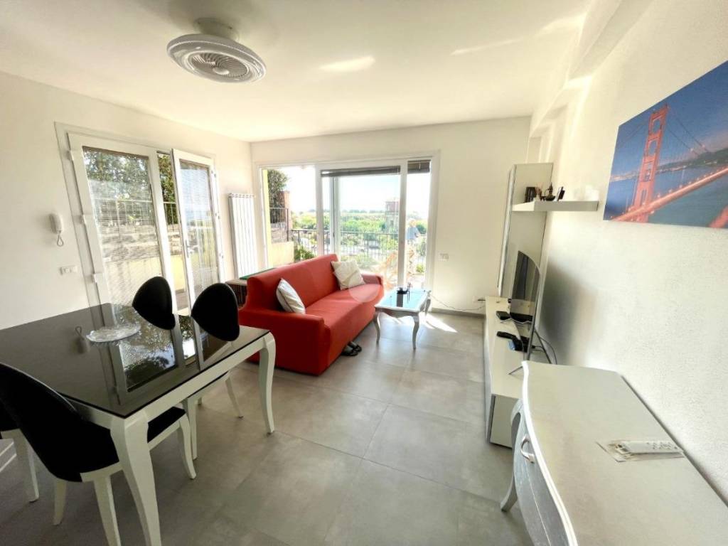 Appartamento a Imperia in Viale Giacomo Matteotti, 56 - Foto 5