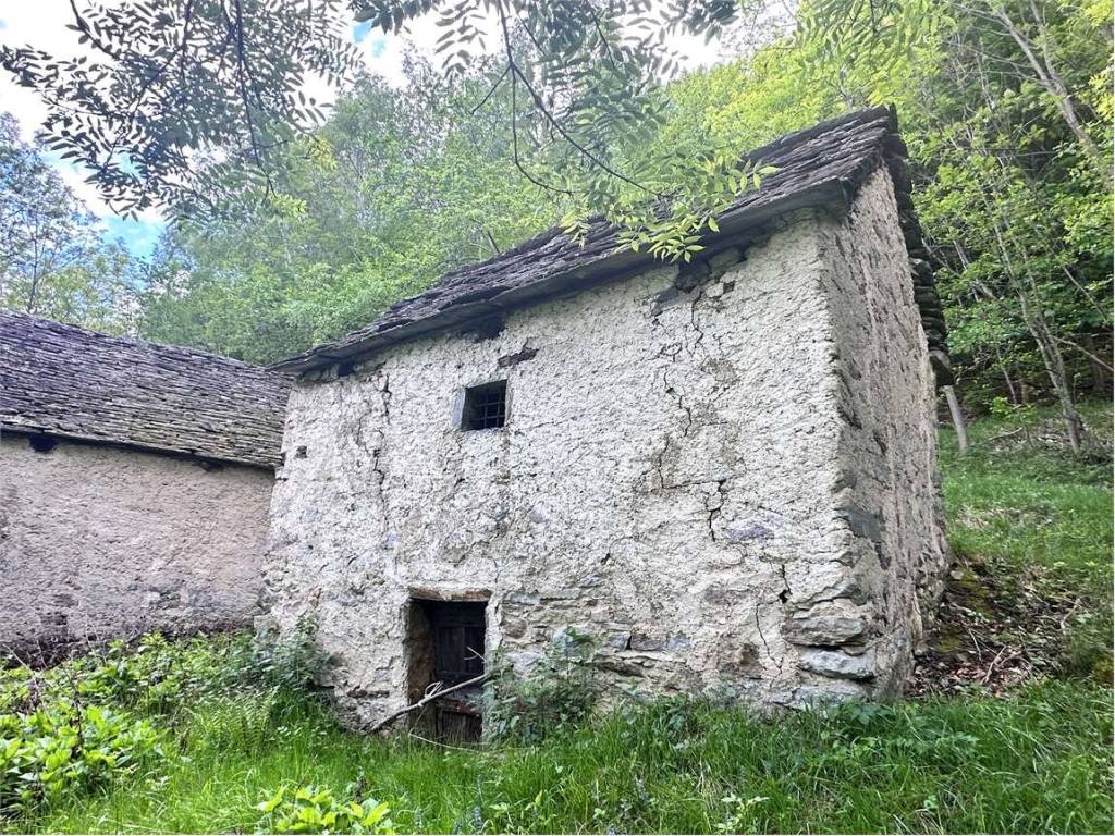 Rustico / casale a Domodossola in Alpe Cervetta, SNC - Foto 3