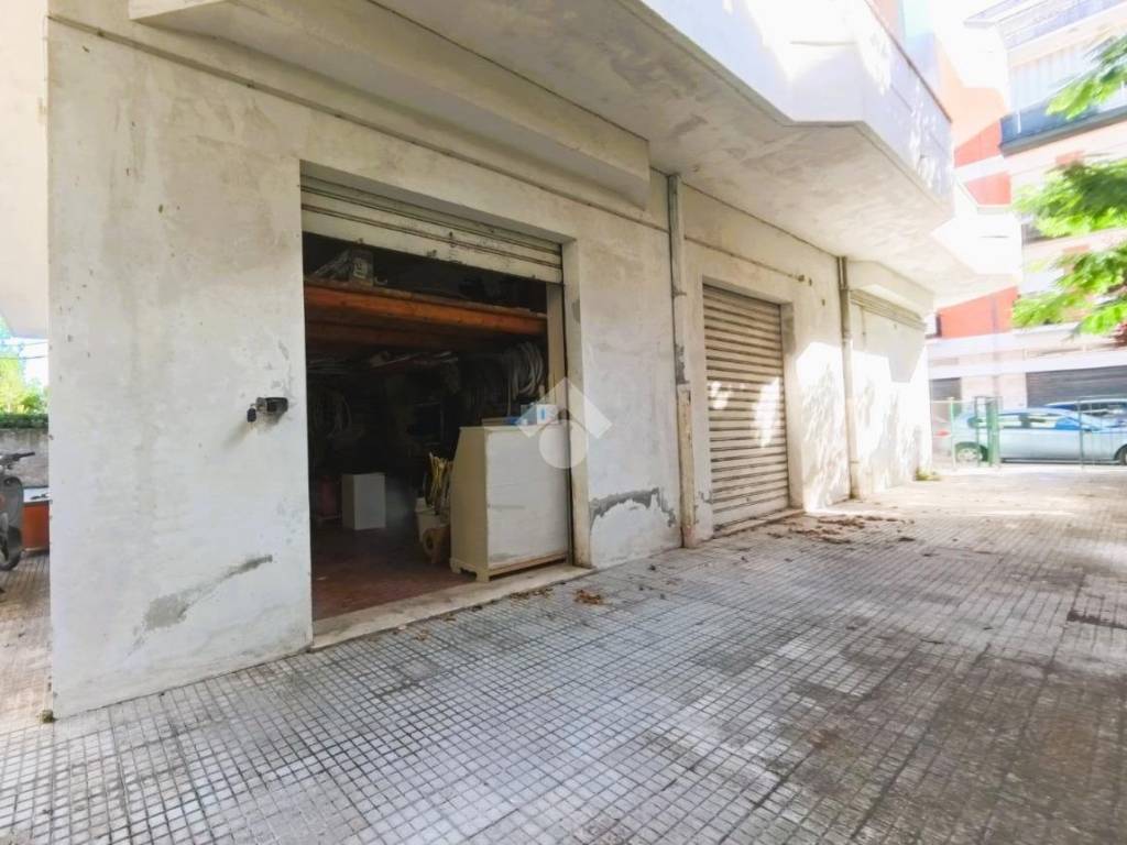 Box / garage a Civitanova marche in Via Fabio Filzi, 97 - Foto 4