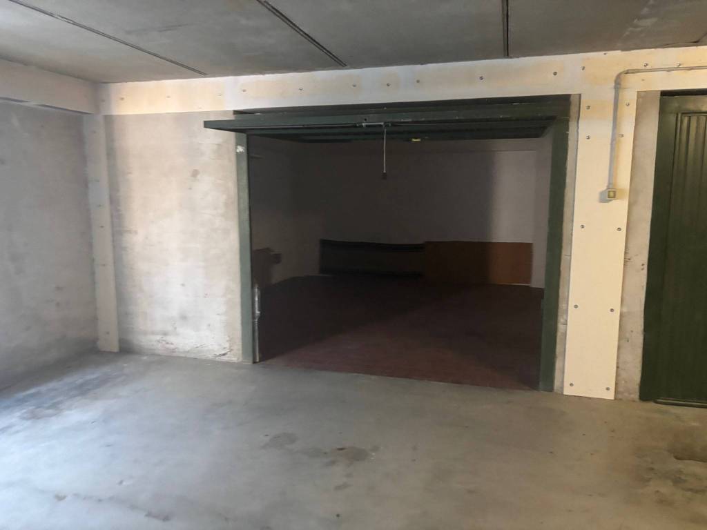 Box / garage a Borghetto santo spirito in Via Michelangelo, 9 - Foto 4