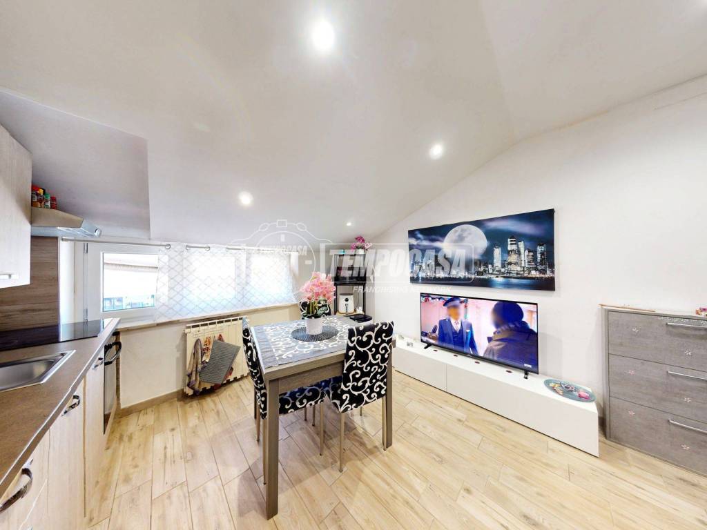 Appartamento a Castagnito in Via Alba - Foto 4