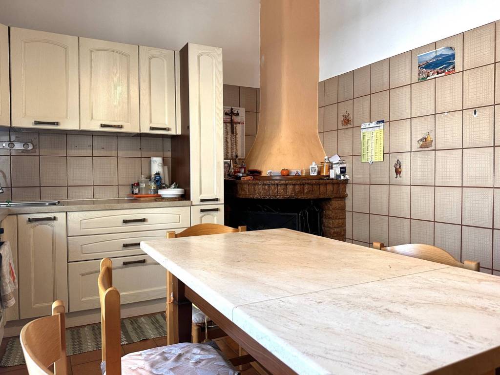 Appartamento a Martinsicuro in Via Francesco Paolo Michetti, 28 - Foto 3