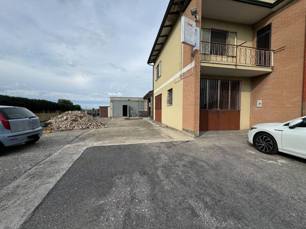 Villa a Concordia sulla secchia in Via Paglierine - Foto 2