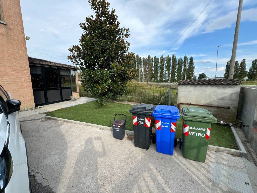 Villa a Concordia sulla secchia in Via Paglierine - Foto 3