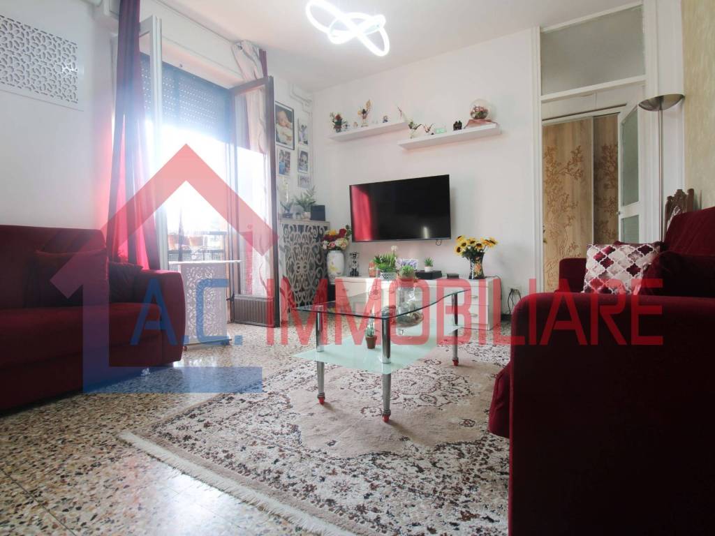 Appartamento a Besnate in Via Gallarate, 11 - Foto 2