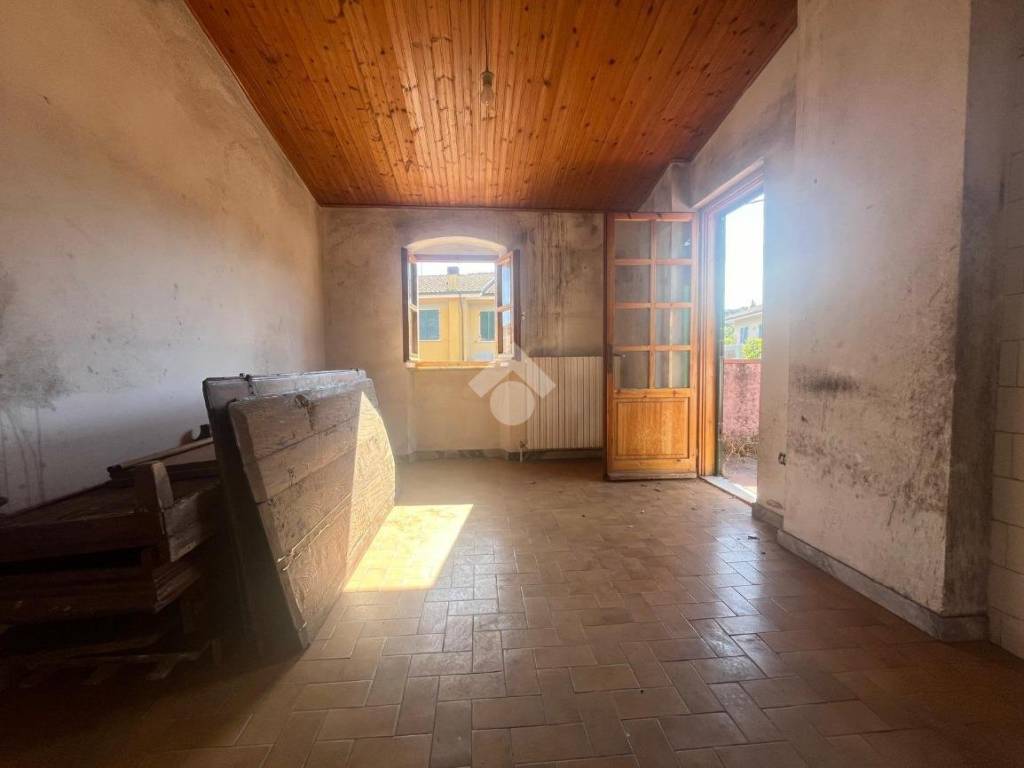 Casa indipendente a Sarzana in Via Nave, 27 - Foto 5