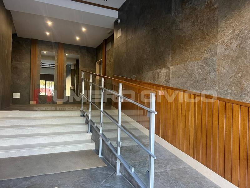 Appartamento a Foggia in Piazza Alcide De Gasperi - Foto 2