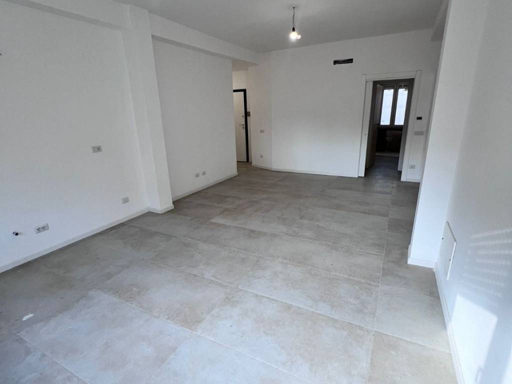 Appartamento a Aprilia in Via degli Aranci - Foto 2