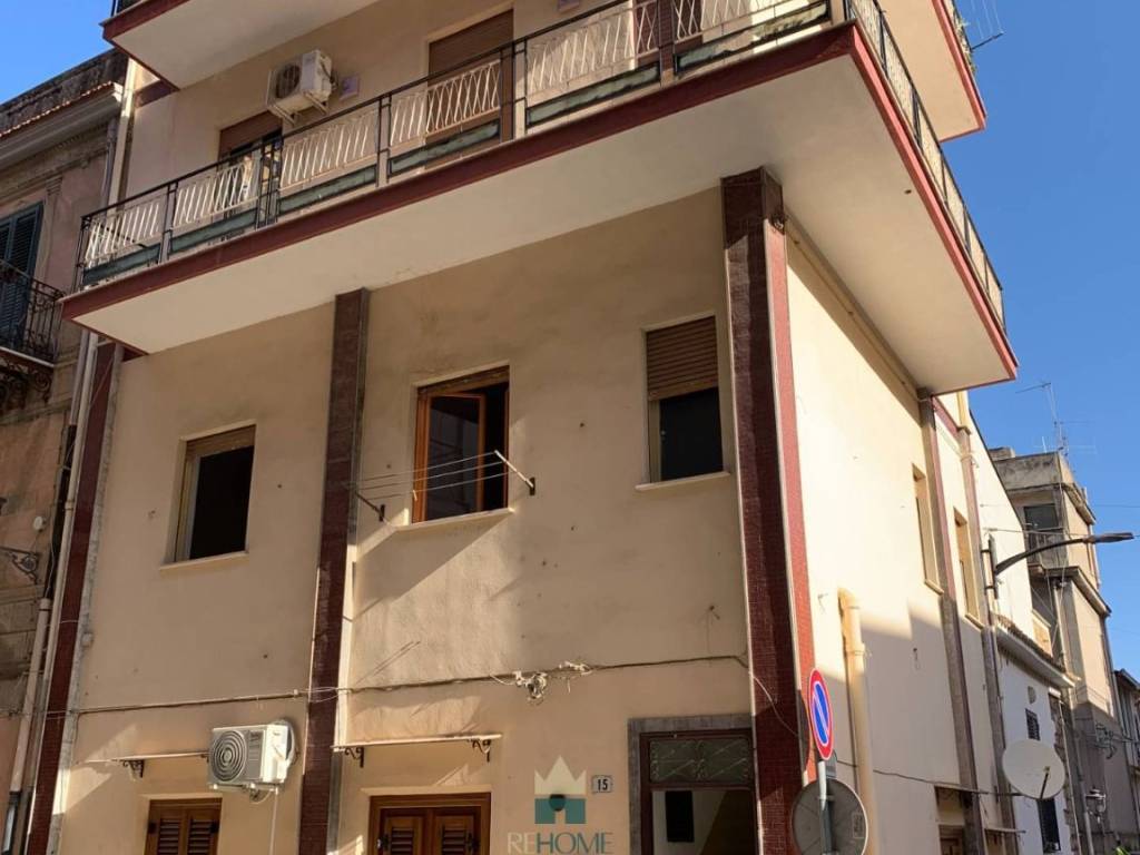 Palazzo / stabile a Torretta in Via Carlo Alberto, 15 - Foto 2