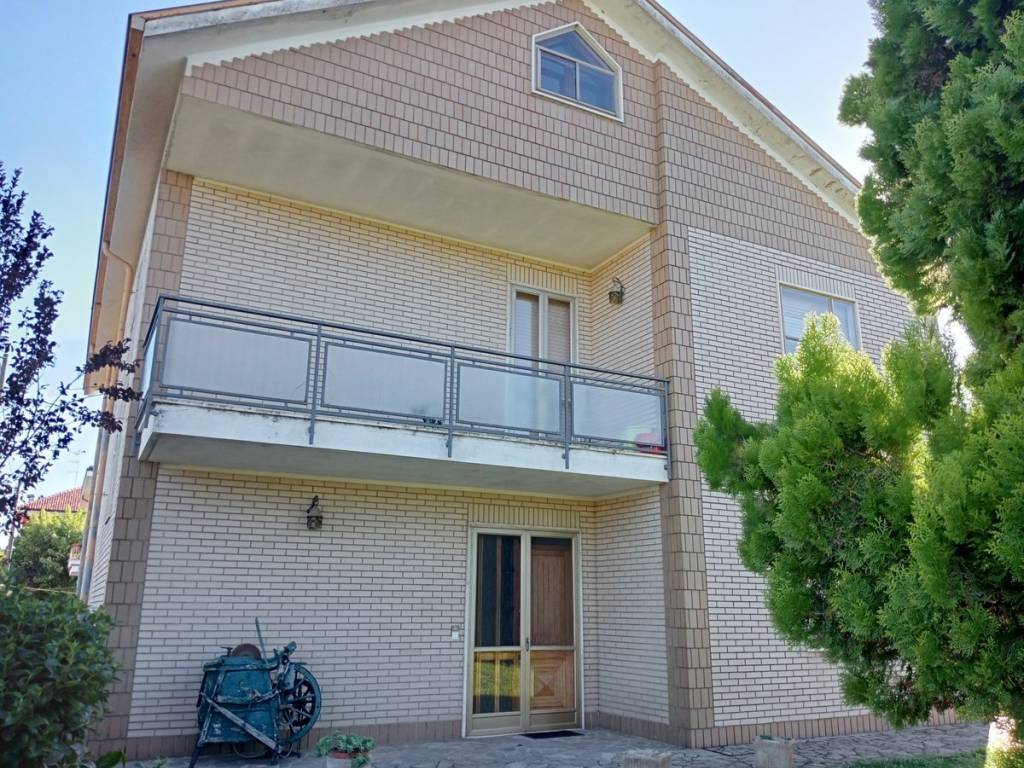 Villa a Alessandria in Via Gambalera, 100 - Foto 4