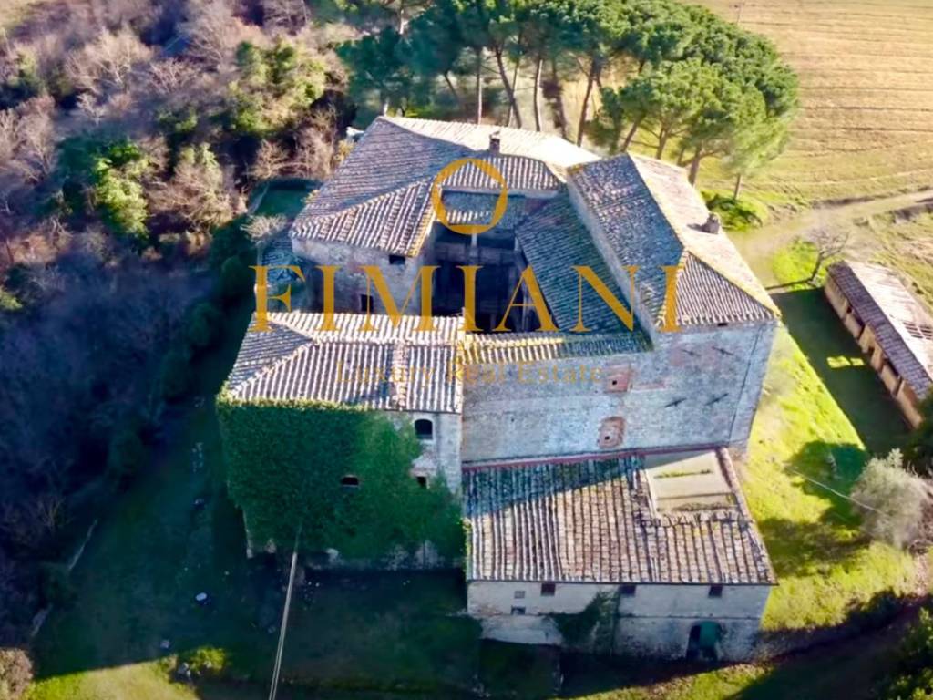 Palazzo / stabile a Monteriggioni in Strada di Monteriggioni - Foto 2