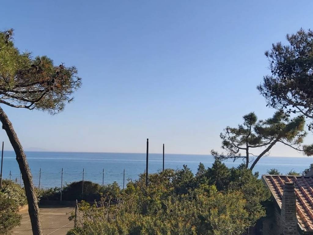 Appartamento a Castiglione della pescaia in Viale Giuseppe Verdi - Foto 4
