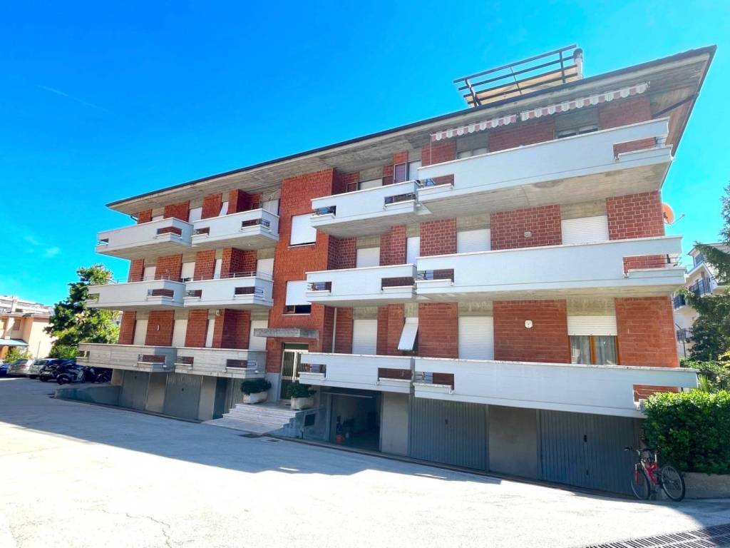 Appartamento a San benedetto del tronto in Via Santa Caterina, 4 - Foto 2