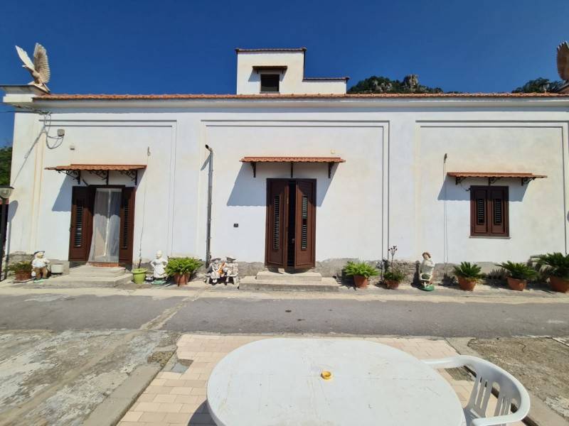 Villa a Sarno in Viale Santa Maria della Foce - Foto 5