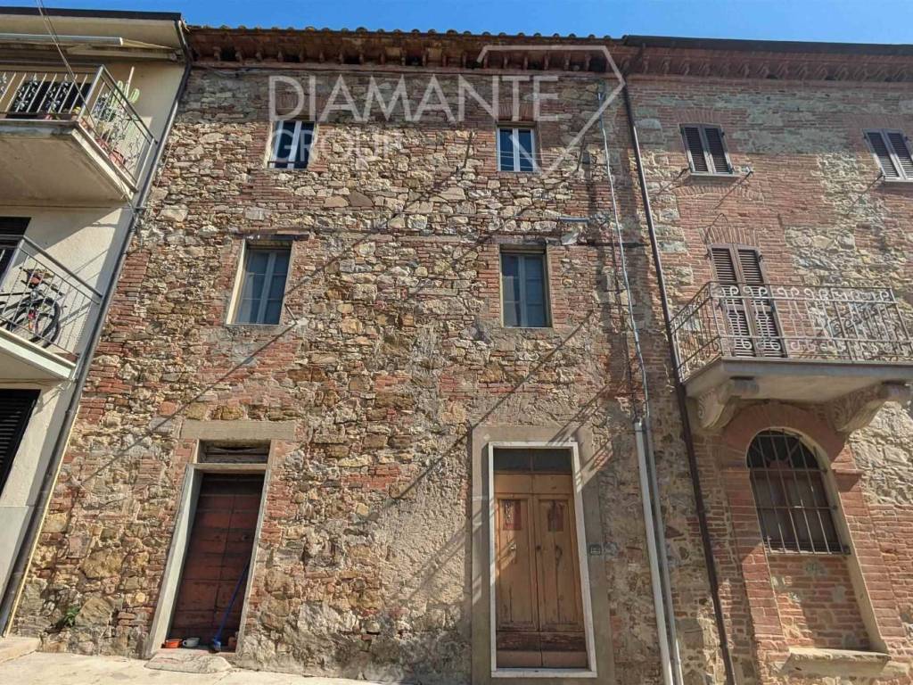 Casa indipendente a Castiglione del lago - Foto 2