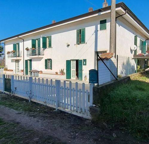 Villa a Sant'angelo d'alife in Via Nocelle - Foto 3