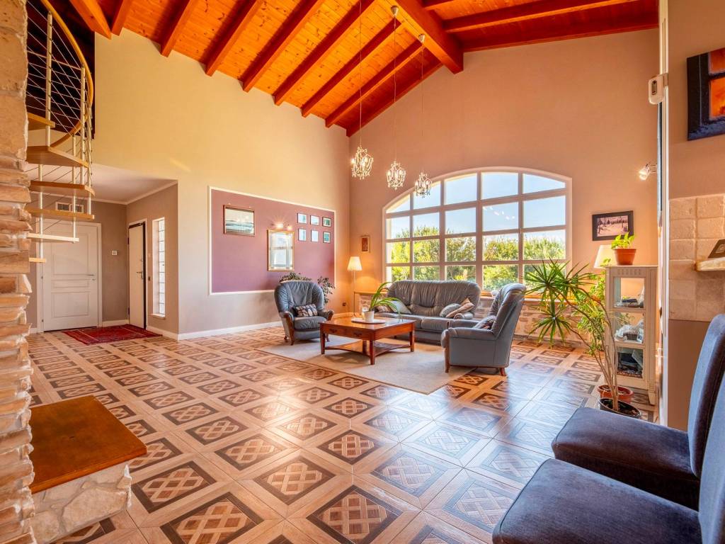 Villa a Aprilia in Via Torre Bruna - Foto 2