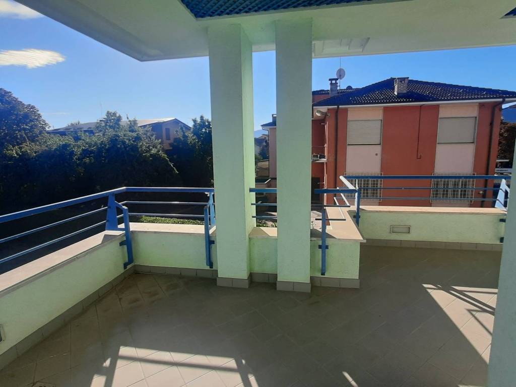 Appartamento a Caraglio in Via Cesare Battisti, 74 - Foto 3