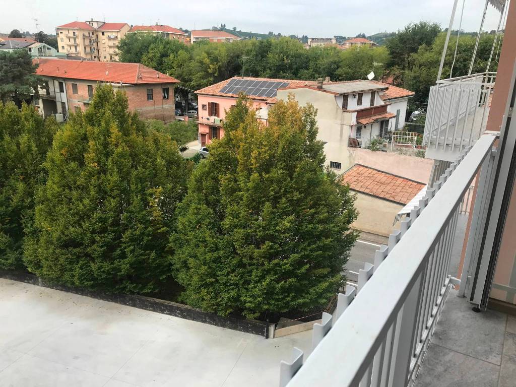 Appartamento a Nizza monferrato in Piazza Camillo dal Pozzo - Foto 4