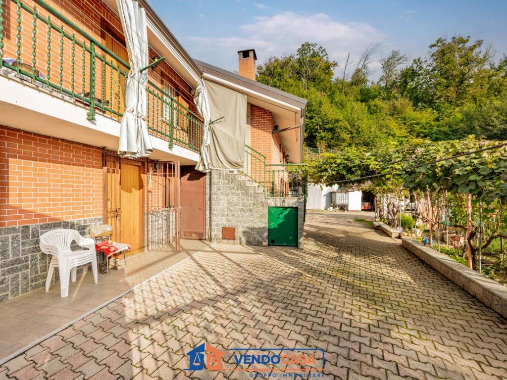 Villa a Villanova mondovì in Via Vecchia di Frabosa, 19 - Foto 2