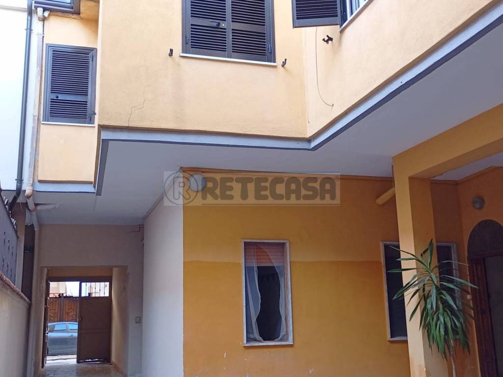 Casa indipendente a Marcianise in Via Raffaele Paolucci - Foto 4