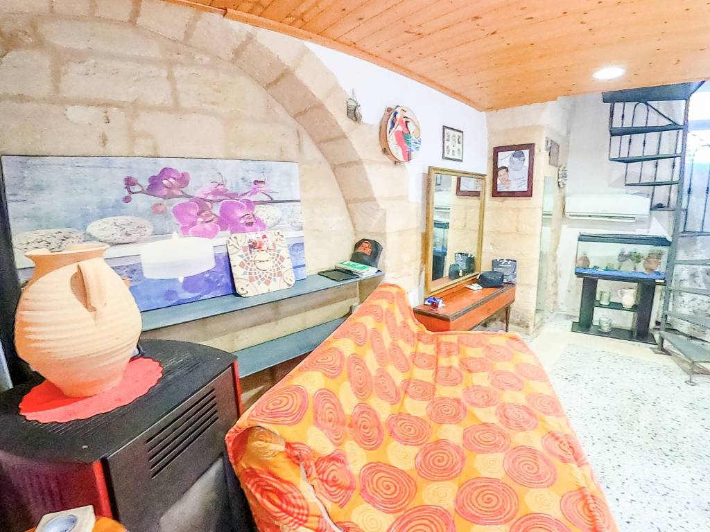 Appartamento a Ortelle in Via Asilo Infantile - Foto 4